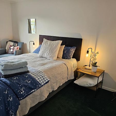 FeatherstonMagnolia House公寓 外观 照片