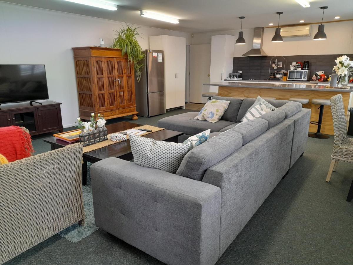 FeatherstonMagnolia House公寓 外观 照片